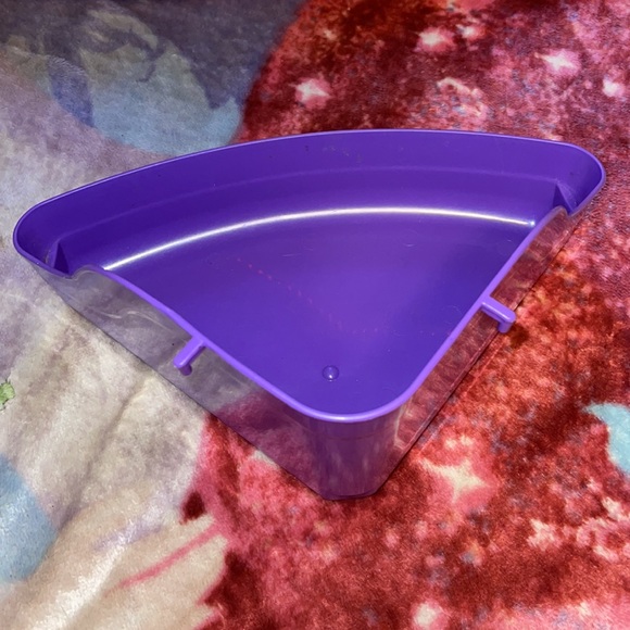 I no longer need this anymore my fur babies are too big for this now - Picture 2 of 5